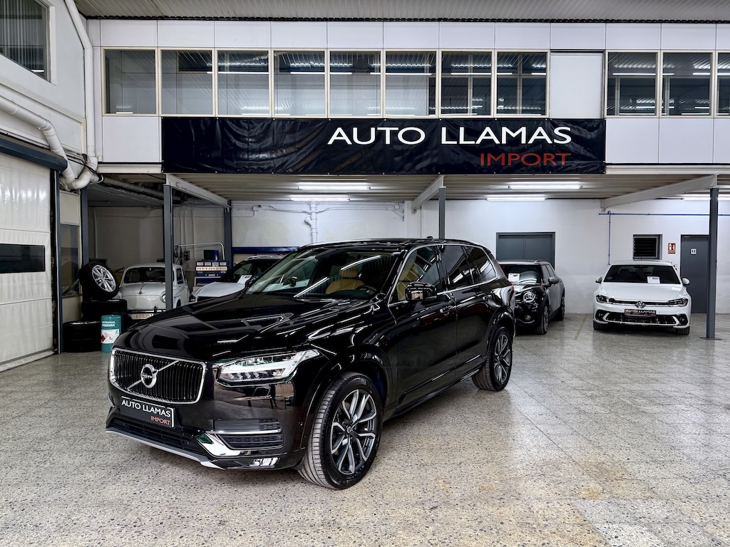 VOLVO XC90 D5 AWD MOMENTUM